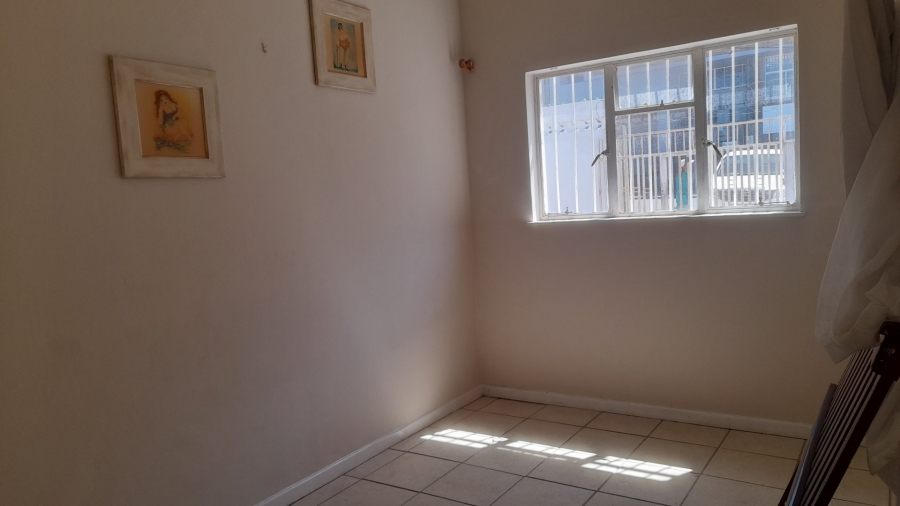 Commercial Property for Sale in Quigney Eastern Cape